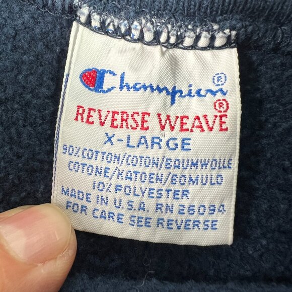 VTG Champion Reverse Weave Wisconsin Badger Sweatshirt Extra Large Blue Crewneck - Picture 8 of 14